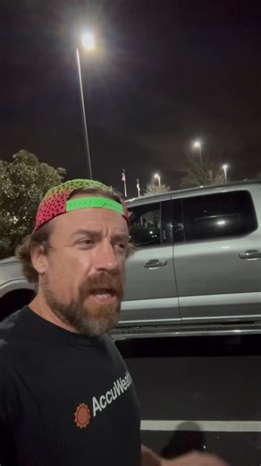 The low-level jet is ripping in Jackson, MS tonight as I have arrived near the target area for tomorrow’s storm chase. I will be targeting southern Mississippi into Louisiana. A strong #tornado cannot be ruled out, but this should not be a major outbreak. Stay tuned to severe weather watches and warnings tomorrow. | Reed Timmer Extreme Meteorologist