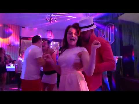 Impreza Lata 80/90te Retro Dance Party w Polskim Klubie w Bury