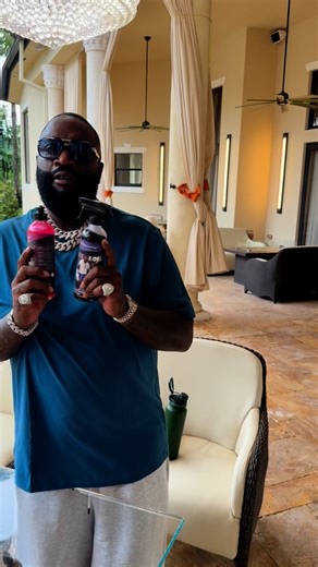 And The Slippery Soap Detailer Of The Week goes to, @curtismobiledetailing!!! 🔥💪🏾 The Biggest Boss Rick Ross & the Entire Slippery Soap Team salutes you for rep’n the brand and using our products. The love and passion you have for the game doesn’t go unnoticed. We just want to show our appreciation and encourage you to continue to hustle hard and be great!!! #TeamSlipperySoap 🚀 Who will be next? Tag a detailer/car lover. ⬇️ -To be featured make sure you’re rep’n the brand. -Post some fire co