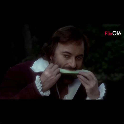 32K views · 386 reactions |  La fascinación de Paul Naschy por la época medieval le llevó a rodar 'El caminante', una película tan única y extravagante que es capaz de mezclar el cine de terror con 'El lazarillo de Tormes' | FlixOlé | Facebook