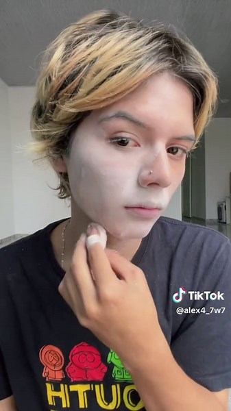 Cow Makeup Tutorial for Halloween