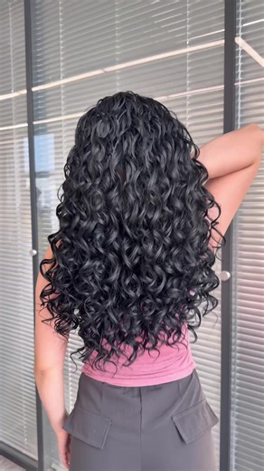 Embracing Your Curly Hair: Tips and Styles