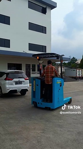Sumitomo Forklift: Popular and Viral