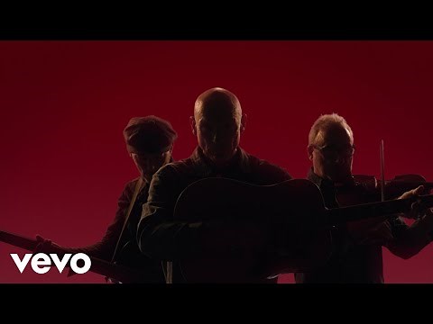 Louise Attaque - Sortir de l'ordinaire (Clip Officiel)