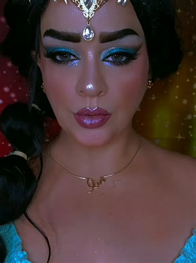 Princess Jasmine 🧞‍♂️ #princessjasmine #jasminecosplay #princessjasminemakeup #disneyprincesscosplay #disneyprincessmakeup