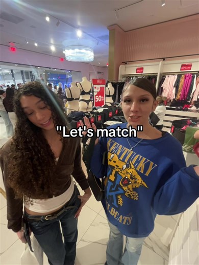 Nichole_11_ (@n1chole_11)’s video of Victorias Secret