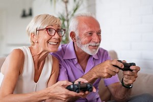 Jeux vidéo : une activité bénéfique pour les seniors - Institut Amelis d
