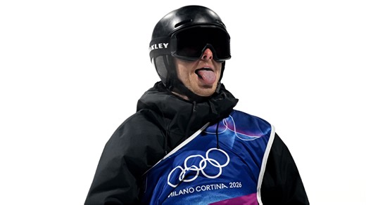 Real reason Winter Olympics snowboarders wear their bibs on only one shoulder