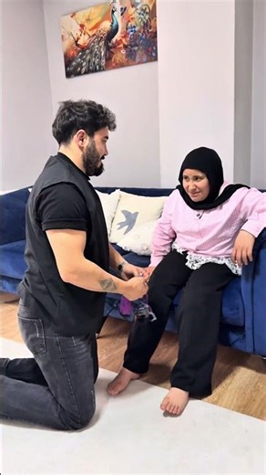 Do you like wearing socks? #shortvideo #comedy #gaming #global #short