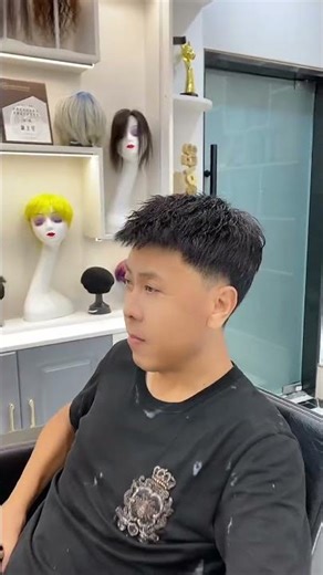 A new hairstyle can instantly make you look younger.😄#Tóc Giả Nam #Tóc Giả#メンズウィッグ #ウィッグ