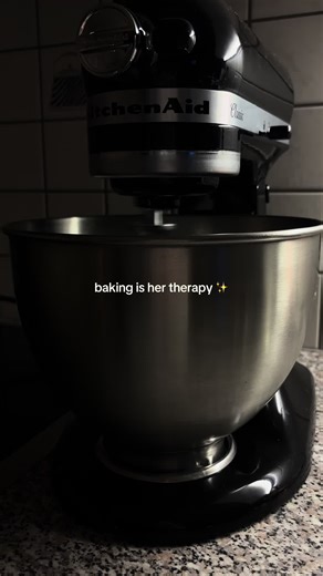 #kitchenaid #baking #smallcontetcreator #recipes #therapytok