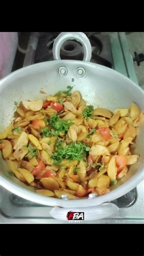 Ghar ki Tasty Aalu ki Bhunji! 🥔 Crispy & Chatpata Aloo Bhujia Recipe ✨ #FBA #Shorts #Cooking#viral