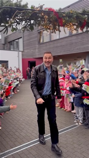 David Walliams HQ on Instagram: "BIG in Luxembourg!"