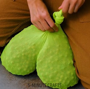 Easy plant hacks for your inner gardener! | 5-Minute Crafts Play