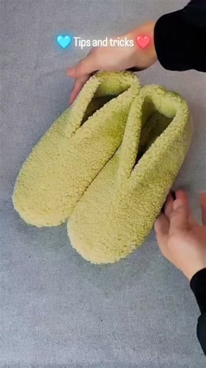 Pooja arya🧿 on Instagram: "Woolen socks making guide"