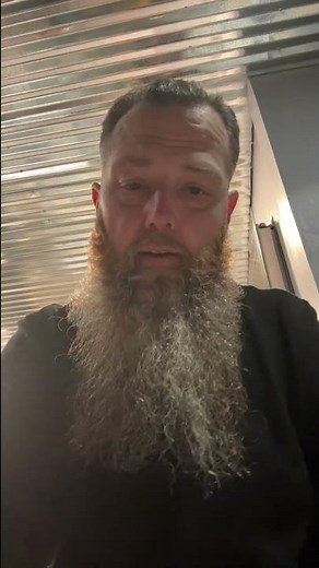 How to clean up the mortar between tiles before grouting