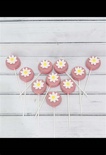 Daisy Pops 💗 #caketok #cakepops #cakepoptutorial #cakepop #cakepopdipping