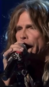 34K views · 1.3K reactions | Steven Tyler canta Golden Slumbers, no Tributo a Paul McCartney, 2010. #goodnight  #gooddreams  #goldenslumbers  #steventyler #paulmccartney #rockbluesclub | Rock & Blues Club | Facebook