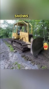 35-Year-Old Dozer Still Outworking New Machines 🤯🔥