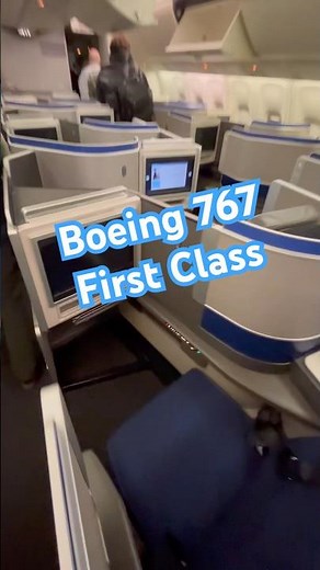 Old School Boeing 767 First Class Seating #travel #aviation #automobile