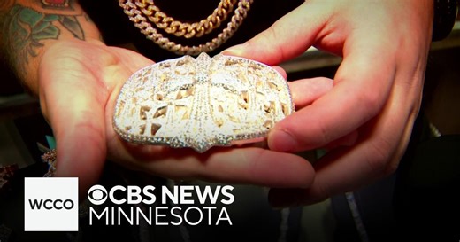 Have you noticed Justin Jefferson's jewelry? Meet the man, behind the bling