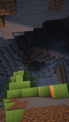 Falling looks Beautiful in Slow Mo ✨ Jump #minecraft