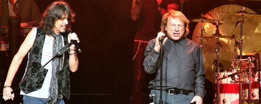 Watch Founding Foreigner Singer Lou Gramm Give a Surprise Reunion Performance with the Band