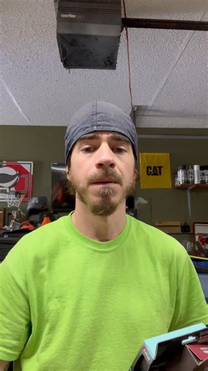 Using a leader on your spinning setup happy holidays | Cody Mcwhorter