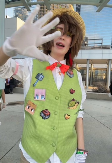 Exploring Minecraft Cosplay with LDShadowLady and Friends