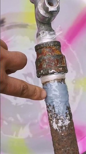 How to Repair Leaking Metal Pipe