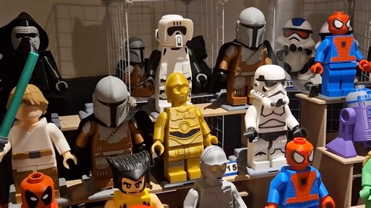 Stormtroopers, droids and aliens descended on Cleveleys seafront for an intergalactic Star Wars meet-up. | Blackpool Gazette