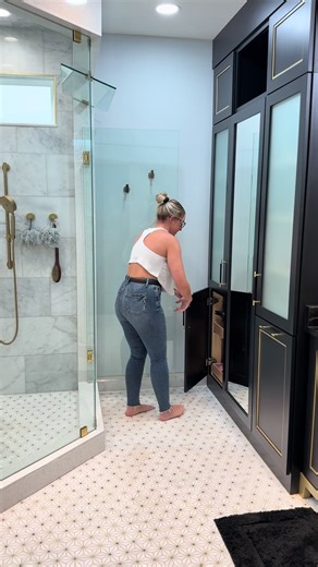 N.R🌹 (@officialbostonmom)’s videos with Welp, Didn't Expect That - Yu-Peng Chen & HOYO-MiX