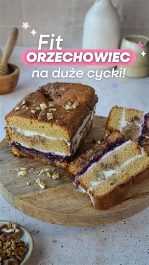 Dietetyk Olga l fit przepisy l zdrowie l odchudzanie l diety on Instagram: "Skomentuj „CYCKI” a podeślę ci te przepis 😍 1 kawałek to tylko 239kcal i same zdrowe składniki 😎 👉🏼 Tysiące więcej takich zdrowych i pysznych przepisów masz w mojej mobilnej aplikacji Fit foczki @fitfoczki_app , która teraz jest jeszcze kilka dni na -30%! Zaczynasz od darmowych 7 dni próbnych z dostępem do +1700przepisów i niczym nie ryzykujesz 🙌🏼 #zdroweprzepisy #odchudzanie #redukcjawagi #ciastobezcukru #zdtowyde