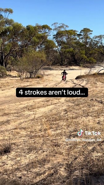 I know about the 2 stroke vid 🫣#CRF250R #CRF450R #84films