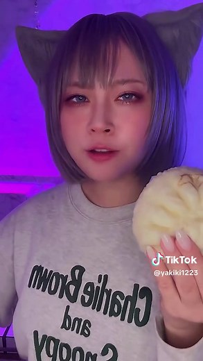 夏絵ココの肉まんブチ切れパフォーマンス