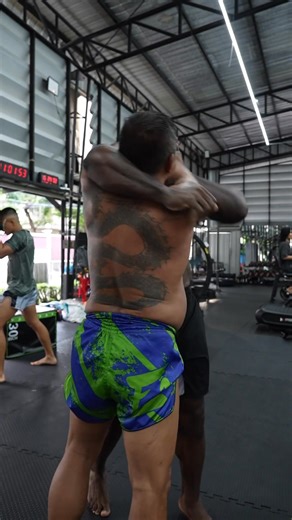 Let’s see who’s got the real power!💪🏻 | Superbon Training Camp