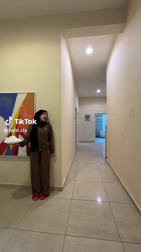 نانو و أم سيف: مقاطع مضحكة وتحديات