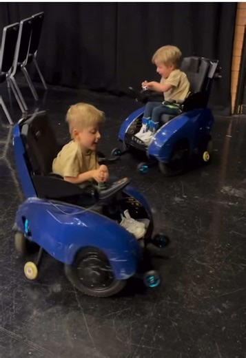 Identical Twins Overcoming Spinal Muscular Atrophy