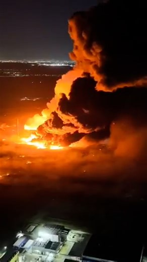 Explosion causes major fire at chemical plant in Argentina