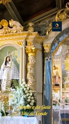 O programa das festas da Senhora da Guia encerra no dia 7 de fevereiro, às 16h00, com nova eucaristia pelos irmãos e benfeitores falecidos. A Capela está aberta ao público entre 26 de janeiro e 8 de fevereiro para visitação e apreciação dos seus altares. #caxinastv #caxinas #viladoconde | Caxinas Tv