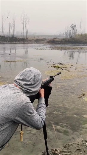 SR1000 Gas Gun Range & Accuracy Test | Tactical Shooting Review (Legal Filming)