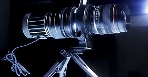 VISIO Turns Your Camera Lens Into a Photo Projector