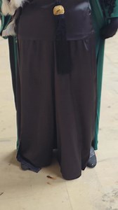 9.3K reactions · 182 shares | CERA MIHAILESCU 0763 030 611 Ținută realizată din tafta verde smarald și satin negru. Acest compleu îl găsiți pe ceramihailescu.com Strada Justiției 5 | CERA MIHAILESCU | Facebook