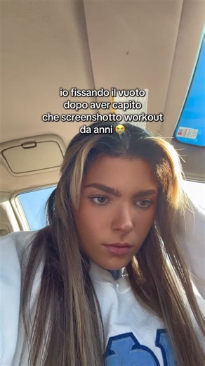 Dani on Instagram: "Da anni… quanto tempo perso 😩 #allenamentodicasa #fitnesstracker #palestra #fitnessitalia #workouttracker save workouts import workouts workout tracker workout log training diary fitness app gym app organise workouts gym routine set logging save exercises save workouts from TikTok track your workouts workout planning save workouts from Instagram"