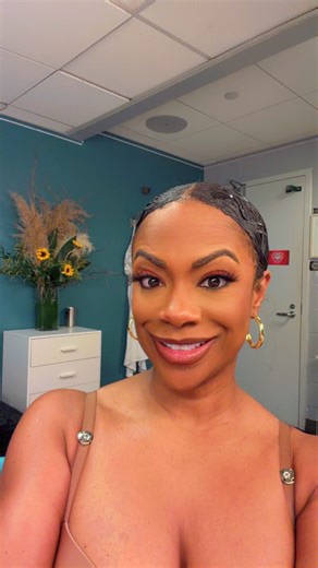 Kandi Burruss on Instagram: "Happy Valentine’s Day! It’s a work day for me but I hope someone is spoiling you!❤️"