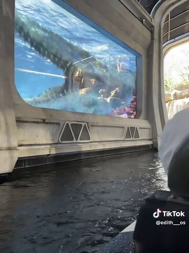 Explore Jurassic World at Universal Studios Hollywood