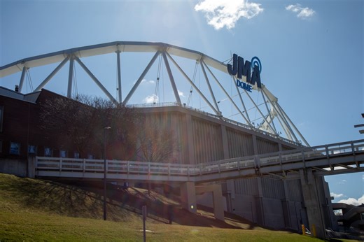 Syracuse University to axe nine majors as cost-cutting at the school continues