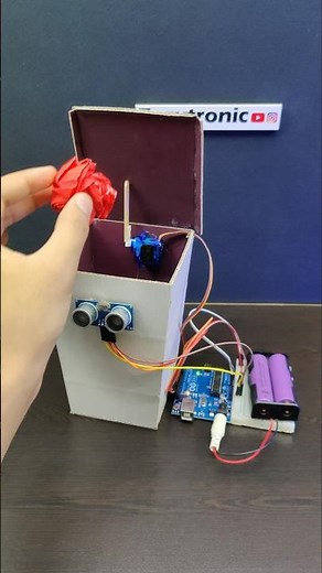How to make automatic Smart Dustbin Using Arduino UNO #arduinoprojects #robot #robotics #iot #diy