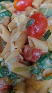 Wieder ein leckeres Nudel Rezept mit Zucchini #hausgemacht #kochen #cooking | Was kommt heute auf den Tisch?