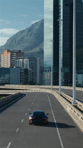 AMG Performance 4MATIC ® grips the road and commands every turn for maximum thrill behind the wheel. | Mercedes-Benz USA